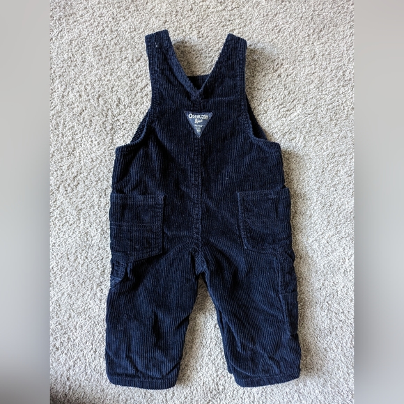 Osh Kosh- Corduroy Overalls- Winter- Navy Blue- 6 Months - Picture 3 of 4
